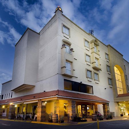 Hotel Suites Mexico Plaza Leon Campestre Εξωτερικό φωτογραφία