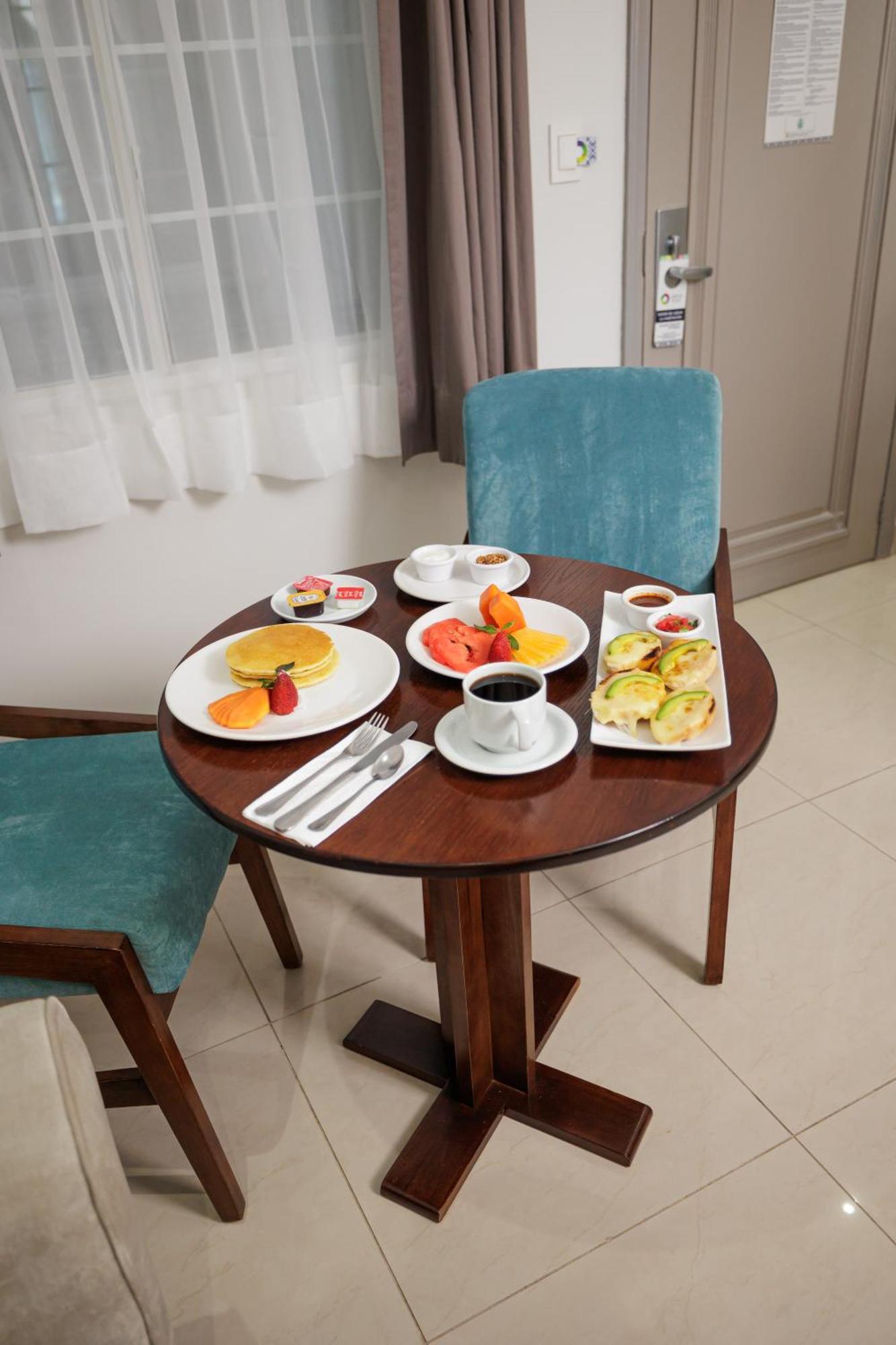 Hotel Suites Mexico Plaza Leon Campestre Εξωτερικό φωτογραφία