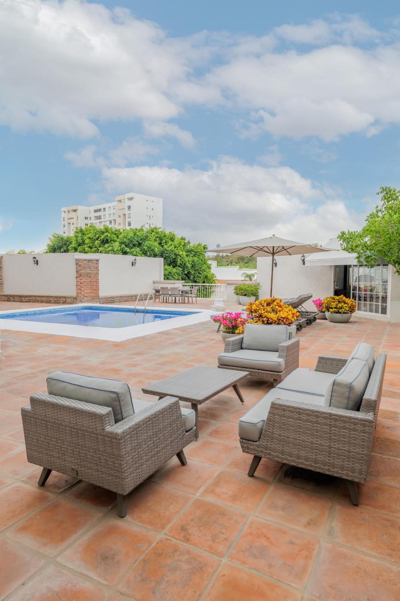 Hotel Suites Mexico Plaza Leon Campestre Εξωτερικό φωτογραφία