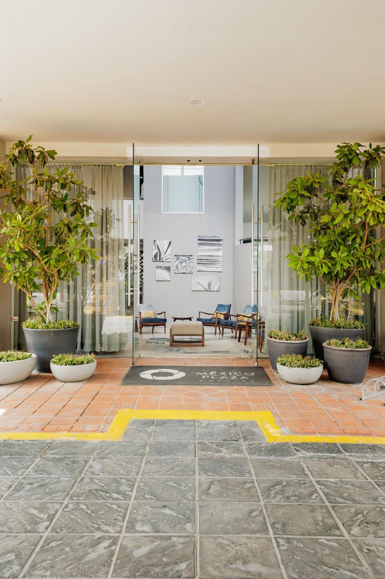 Hotel Suites Mexico Plaza Leon Campestre Εξωτερικό φωτογραφία