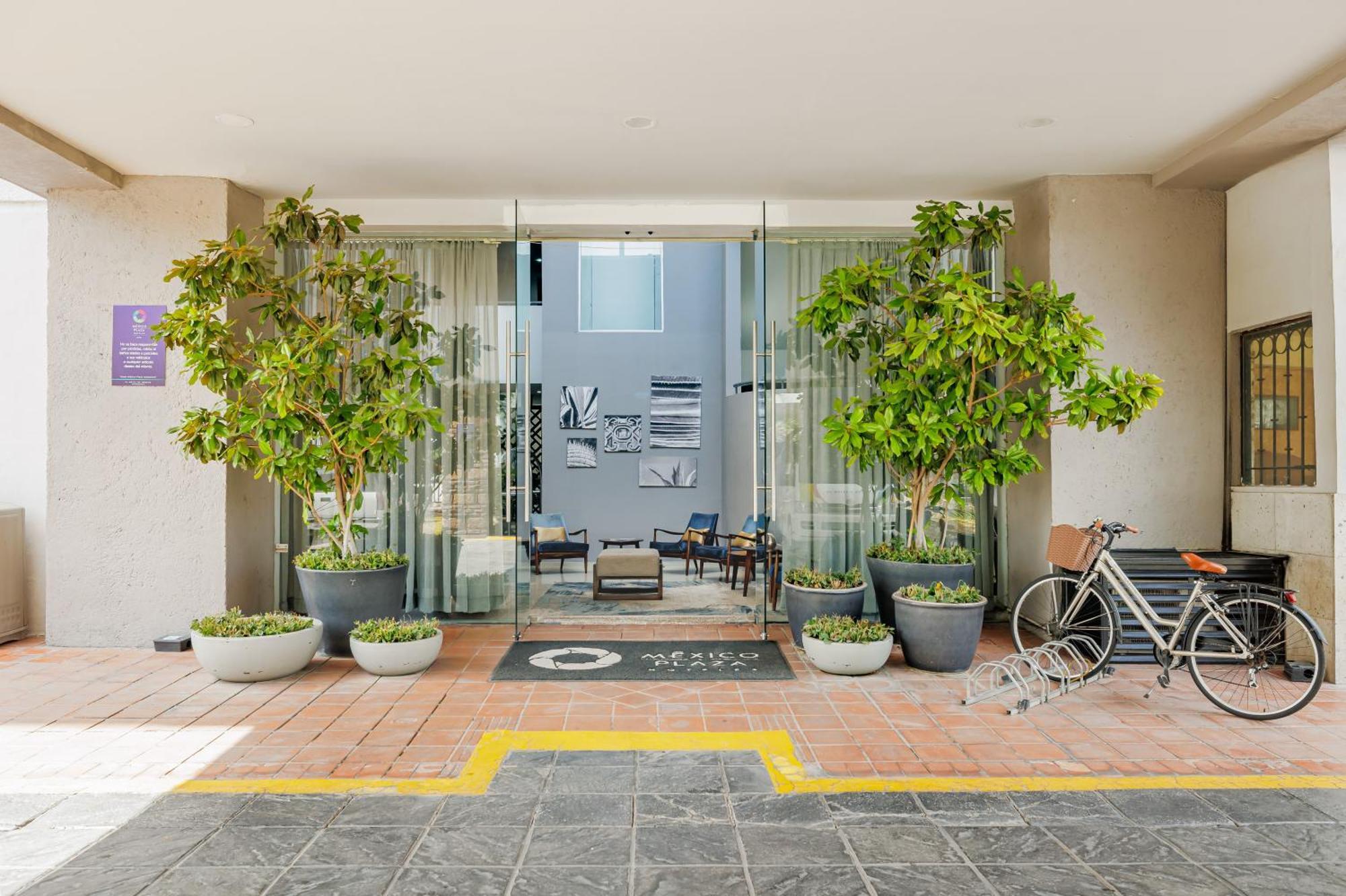 Hotel Suites Mexico Plaza Leon Campestre Εξωτερικό φωτογραφία