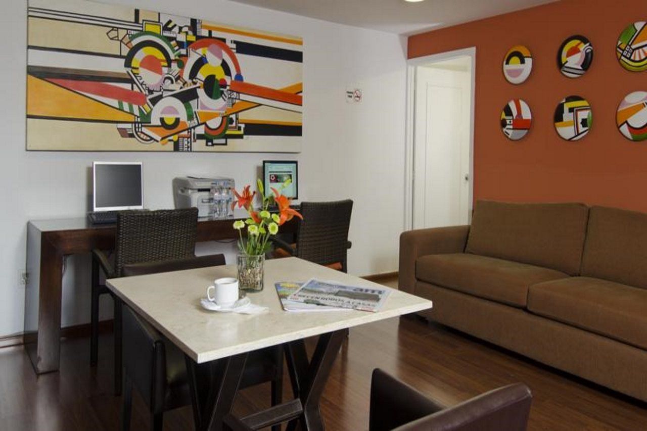 Hotel Suites Mexico Plaza Leon Campestre Εξωτερικό φωτογραφία